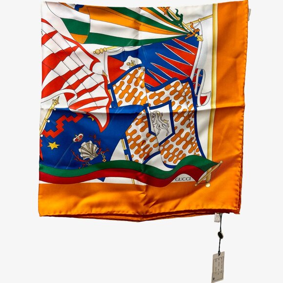 New - Gucci Silk  Scarf 34" Vibrant Colorful Flag orange red white green (48) - Picture 3 of 12